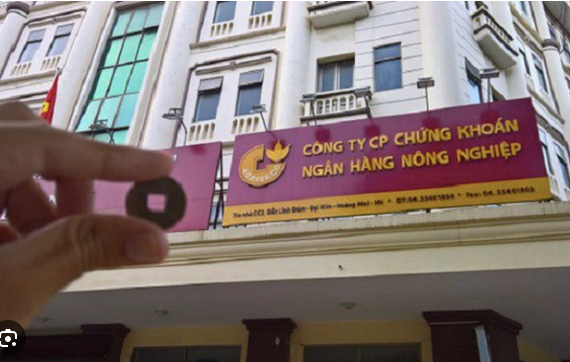 Agriseco đính chính tin Sacombank đấu giá thành công KCN Phong Phú là chưa chính xác Agriseco dinh chinh tin Sacombank dau gia thanh cong KCN Phong Phu la chua chinh xac