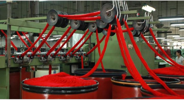 Thua lỗ liên tiếp khiến vốn âm, ai sẽ chịu mua Len Việt Nam từ tay Vinatex? Thua lo lien tiep khien von am, ai se chiu mua Len Viet Nam tu tay Vinatex?