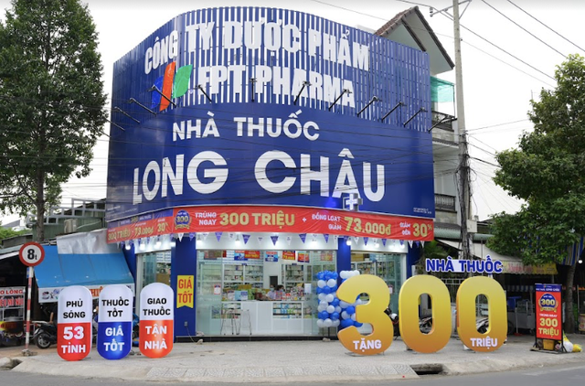 FPT Retail: Doanh thu chuỗi Nhà thuốc Long Châu 1.336 tỷ, gấp gần 3 lần - Hình 2 FPT Retail: Doanh thu chuoi Nha thuoc Long Chau 1.336 ty, gap gan 3 lan-Hinh-2