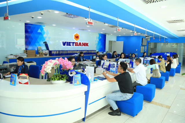 Vì sao lợi nhuận VietBank quý 3 đột biến, nợ xấu tiếp tục tăng? Vi sao loi nhuan VietBank quy 3 dot bien, no xau tiep tuc tang?