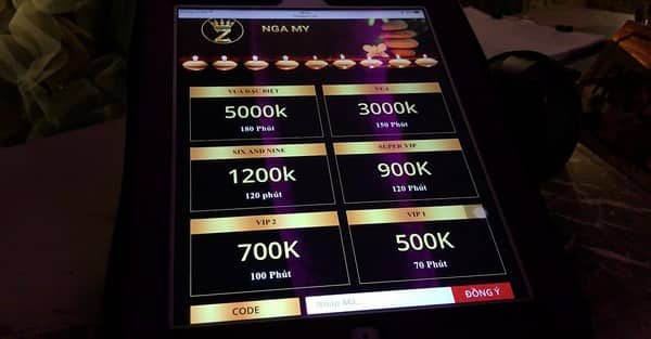 Bắt quả tang 2 nữ tiếp viên massage đang kích dục cho 1 khách nam ở Sài Gòn - Hình 2 Bat qua tang 2 nu tiep vien massage dang kich duc cho 1 khach nam o Sai Gon-Hinh-2