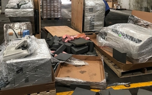 Bắt cựu cán bộ Chi cục Hải quan Cửa khẩu Cảng Sài Gòn Bat cuu can bo Chi cuc Hai quan Cua khau Cang Sai Gon