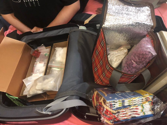 Nhóm buôn ma tuý cực lớn ở Sài Gòn thuê chung cư Sunrise City View làm tụ điểm - Hình 3 Nhom buon ma tuy cuc lon o Sai Gon thue chung cu Sunrise City View lam tu diem-Hinh-3