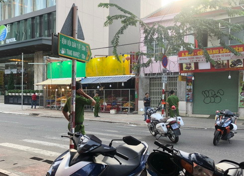 Thanh niên bị đâm chết khi ăn mừng chiến thắng của đội U22 Việt Nam ở quán bar Thanh nien bi dam chet khi an mung chien thang cua doi U22 Viet Nam o quan bar