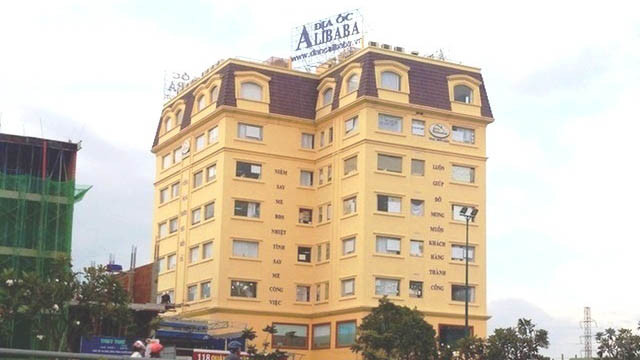 Ẩu đả tại công ty Alibaba, một người nhập viện cấp cứu Au da tai cong ty Alibaba, mot nguoi nhap vien cap cuu