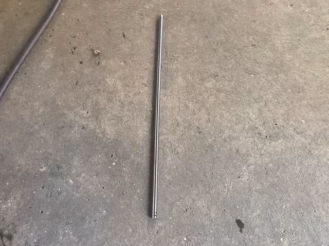 Ca gia dinh danh nhau voi nhom trom co sung nhu phim giua dem-Hinh-3