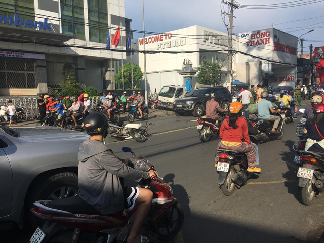 Phó viện trưởng Viện KSND quận 9 bị tai nạn xe máy tử vong tại chỗ Pho vien truong Vien KSND quan 9 bi tai nan xe may tu vong tai cho