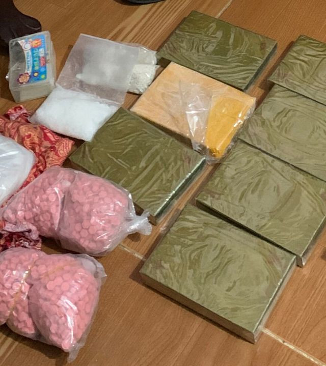 3 anh em ruột từ Nam Định vào Sài Gòn buôn ma túy - Hình 3 3 anh em ruot tu Nam Dinh vao Sai Gon buon ma tuy-Hinh-3