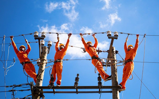 Tăng giá điện: Lợi nhuận các nhà máy điện không cao hơn nhưng cổ phiếu hưởng lợi Tang gia dien: Loi nhuan cac nha may dien khong cao hon nhung co phieu huong loi