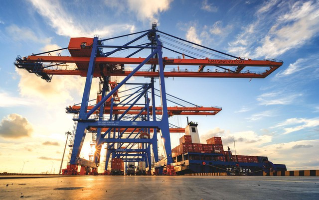 Biên lãi gộp lên gần 43%, Gemadept báo lãi ròng 7 tháng gấp đôi cùng kỳ Bien lai gop len gan 43%, Gemadept bao lai rong 7 thang gap doi cung ky