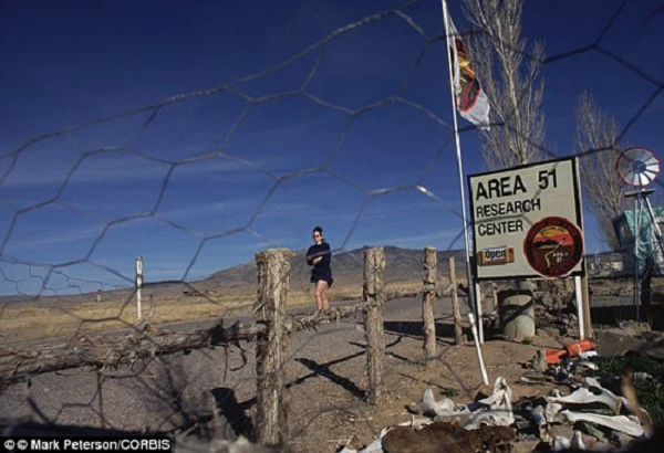 Hé lộ về nơi bị nghi “giam giữ” người ngoài hành tinh - Hình 12 He lo ve noi bi nghi “giam giu” nguoi ngoai hanh tinh-Hinh-12