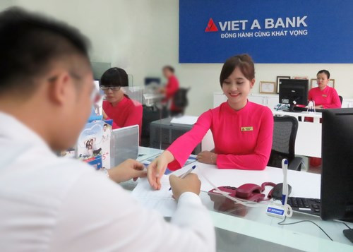 Thu nhập lãi thuần 9 tháng giảm gần 13%, nhờ đâu lợi nhuận VietABank vẫn tăng? Thu nhap lai thuan 9 thang giam gan 13%, nho dau loi nhuan VietABank van tang?
