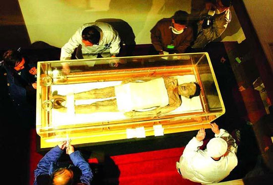 Vì sao xác ướp 2.000 năm Tân Truy vẫn còn nguyên vẹn? - Hình 11 Vi sao xac uop 2.000 nam Tan Truy van con nguyen ven?-Hinh-11