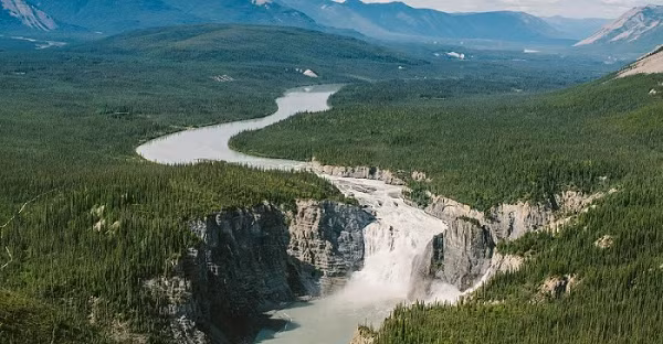 On lanh voi thung lung “nguoi khong dau”-Hinh-4