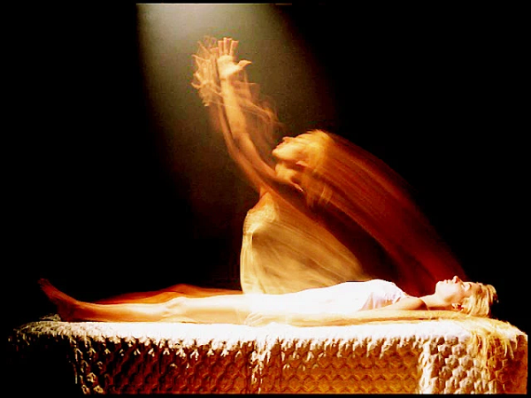 Chuyên gia lý giải bí ẩn giấc mơ chung hàng nghìn người đều gặp - Hình 3 Chuyen gia ly giai bi an giac mo chung hang nghin nguoi deu gap-Hinh-3