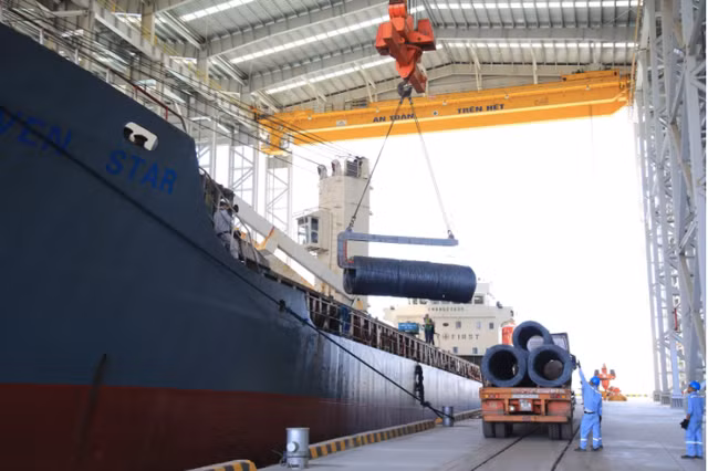 Thep Hoa Phat tang xuat khau nhung thang cuoi nam