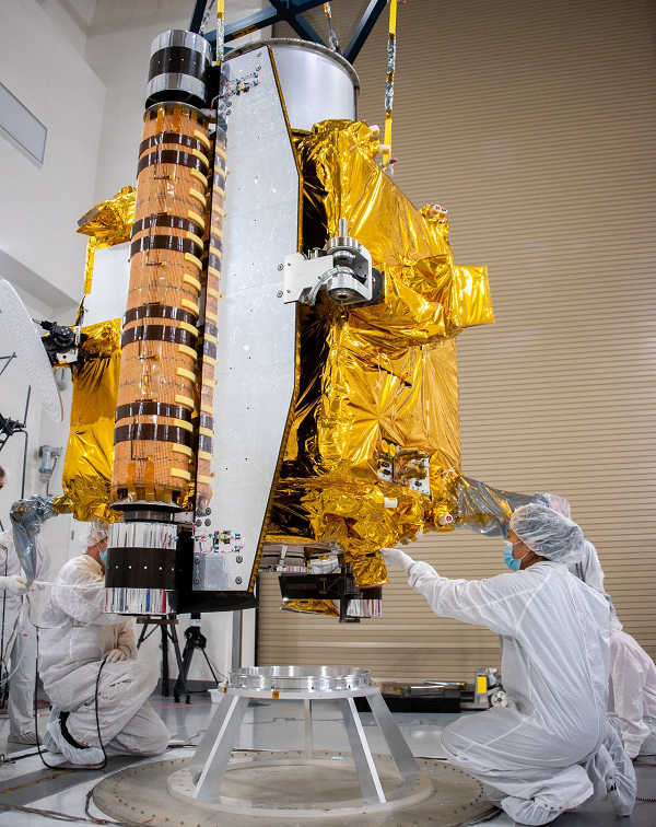 Nóng: Lần đầu tiên, NASA phóng tàu vũ trụ DART cứu Trái đất - Hình 8 Nong: Lan dau tien, NASA phong tau vu tru DART cuu Trai dat-Hinh-8