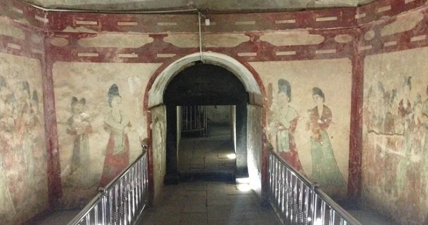 Bí ẩn những cái chết chấn động cả thế giới - Hình 6 Bi an nhung cai chet chan dong ca the gioi-Hinh-6