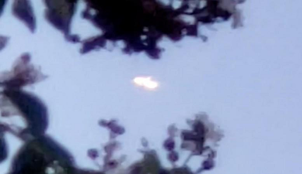 Cựu sĩ quan Lầu Năm Góc tiết lộ gây sốc về "Tic Tac UFO" - Hình 8 Cuu si quan Lau Nam Goc tiet lo gay soc ve