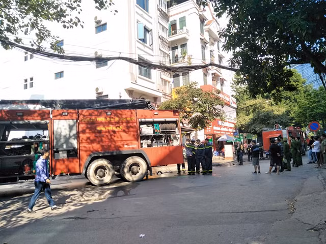 Chung cu mini House Xinh Group boc chay du doi-Hinh-7