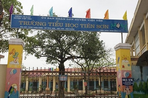 Chân dung những ông thầy dâm ô học trò - Hình 10 Chan dung nhung ong thay dam o hoc tro-Hinh-10