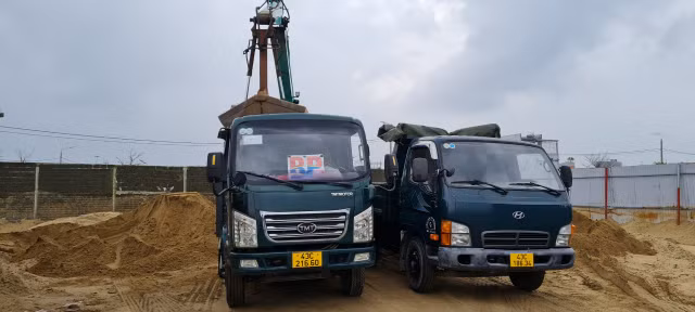 Gia cat tang manh, doanh nghiep xay dung o Da Nang dieu dung, nguoi dan kho khan