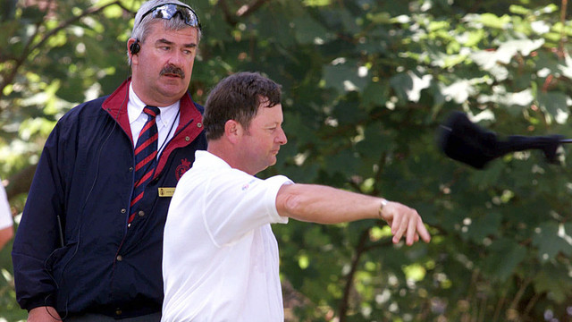 Nhờ cách cư xử quân tử, golf ít gian lận - Hình 3 Nho cach cu xu quan tu, golf it gian lan-Hinh-3