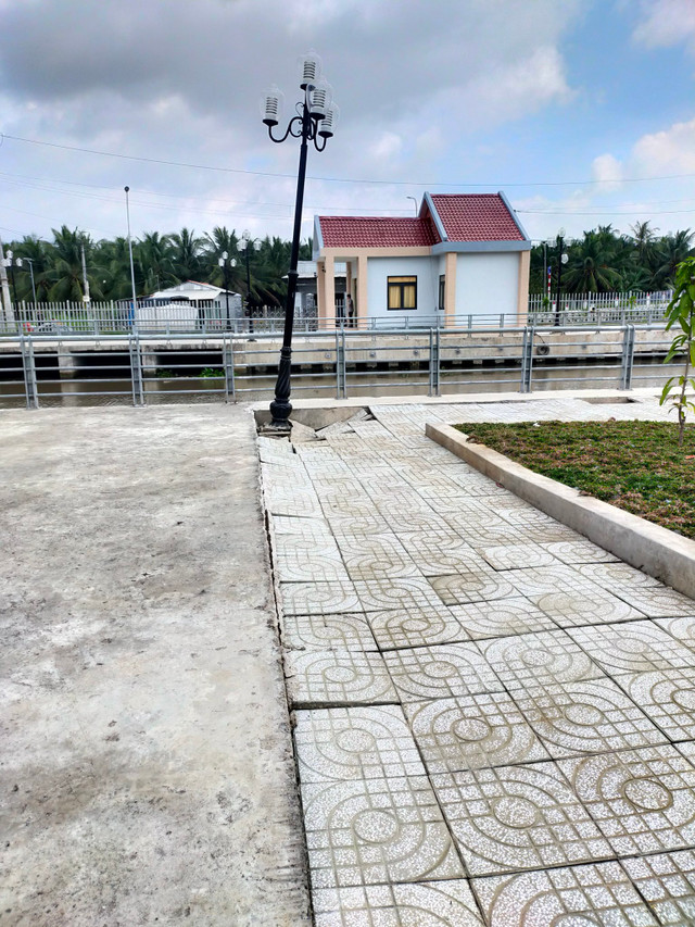 Trà Vinh: Mục sở thị trạm bơm hơn 200 tỷ đồng vừa vận hành đã xuống cấp - Hình 3 Tra Vinh: Muc so thi tram bom hon 200 ty dong vua van hanh da xuong cap-Hinh-3