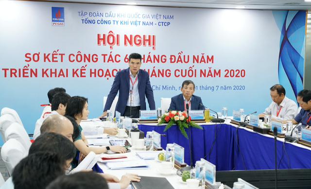 PV GAS vượt kế hoạch 6 tháng đầu năm, ‘gánh vác’ ½ tổng doanh thu của PVN PV GAS vuot ke hoach 6 thang dau nam, ‘ganh vac’ ½ tong doanh thu cua PVN