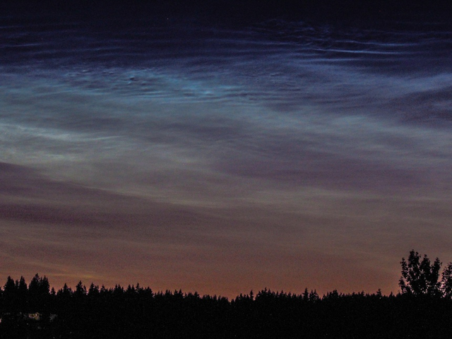 Bất ngờ mây dạ quang xuất hiện trên núi Bà Đen - Hình 5 Bat ngo may da quang xuat hien tren nui Ba Den-Hinh-5