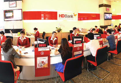Tổng giám đốc Sovico đã mua hơn 15 triệu cổ phiếu HDBank từ Địa ốc Phú Long? Tong giam doc Sovico da mua hon 15 trieu co phieu HDBank tu Dia oc Phu Long?