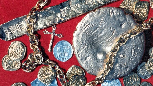 Nửa tỷ USD dưới đáy biển và những kho báu của thế giới cổ đại - Hình 8 Nua ty USD duoi day bien va nhung kho bau cua the gioi co dai-Hinh-8