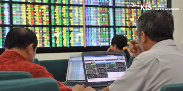 Chung khoan ngay 6/6: Nen dau tu co phieu nao?