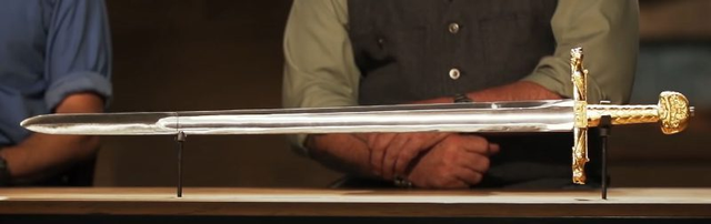 Chiêm ngưỡng những thanh kiếm huyền thoại, khét tiếng lịch sử - Hình 3 Chiem nguong nhung thanh kiem huyen thoai, khet tieng lich su-Hinh-3