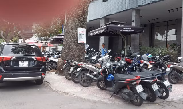 TP HCM: Duong dan sinh thanh noi “hop cho