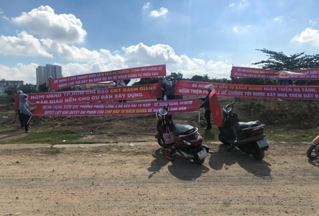 BIDV rao ban lan 15 khoan no 515 ty cua chu dau tu khu dan cu Bach Giang