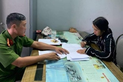 Lời khai của cô gái giết bạn tình vì quan hệ tình dục lây bệnh lậu Loi khai cua co gai giet ban tinh vi quan he tinh duc lay benh lau