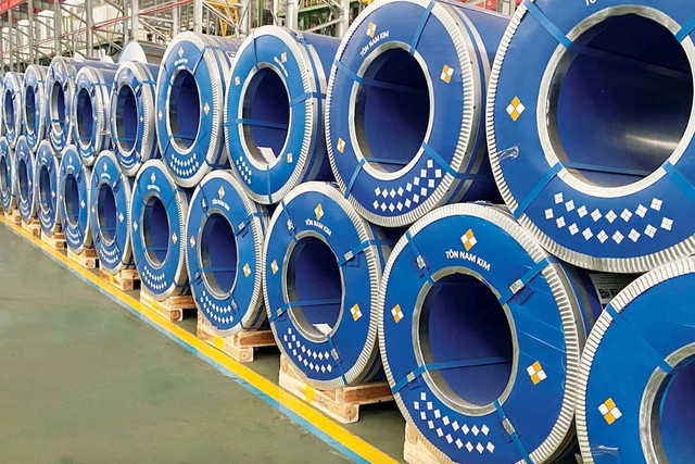 Chứng khoán ngày 18/7: NKG và VLC khả quan trong khi GAS trung lập? Chung khoan ngay 18/7: NKG va VLC kha quan trong khi GAS trung lap?