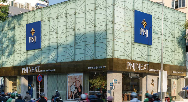 PNJ báo lợi nhuận 11 tháng suy giảm 12% về mức 939 tỷ đồng PNJ bao loi nhuan 11 thang suy giam 12% ve muc 939 ty dong