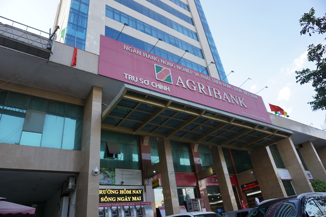 Giảm mạnh dự phòng giúp Agribank lãi 6 tháng hơn 12.000 tỷ đồng, nợ xấu tăng Giam manh du phong giup Agribank lai 6 thang hon 12.000 ty dong, no xau tang