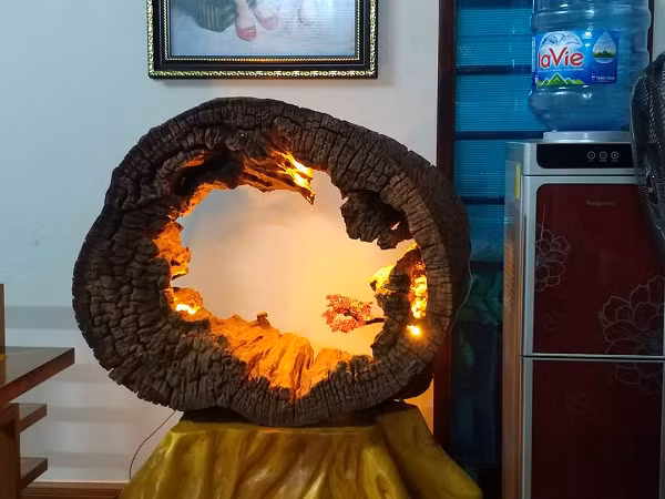 Nguoi dan ong bat ngo duoc bau vat 3,5 ty khi ban cho khuc go-Hinh-11