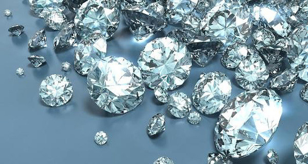 Phát hiện kim cương đổi màu quý hiếm có giá hàng trăm nghìn USD - Hình 4 Phat hien kim cuong doi mau quy hiem co gia hang tram nghin USD-Hinh-4