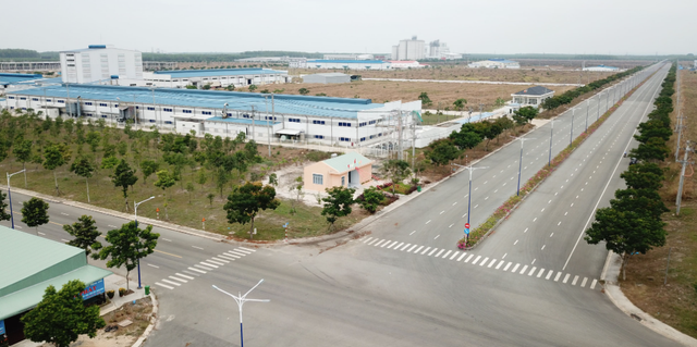 Becamex Bình Phước đã có lãi khi vốn tăng gấp đôi, nợ cũng chất cao - Hình 2 Becamex Binh Phuoc da co lai khi von tang gap doi, no cung chat cao-Hinh-2