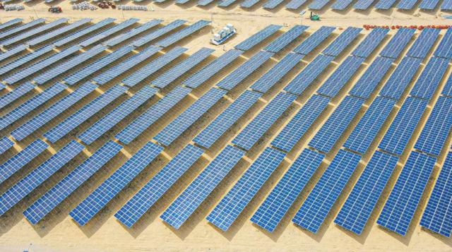Tăng trưởng kinh tế Việt Nam 2025: Nhóm ngành nào sáng nhất? Tang truong kinh te Viet Nam 2025: Nhom nganh nao sang nhat?