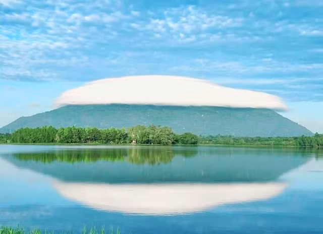 May dia bay tiep tuc xuat hien o nui Chua Chan - Dong Nai