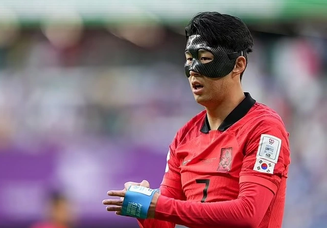 Biết gì về chiếc mặt nạ tỷ USD của Son Heung-min? - Hình 4 Biet gi ve chiec mat na ty USD cua Son Heung-min?-Hinh-4