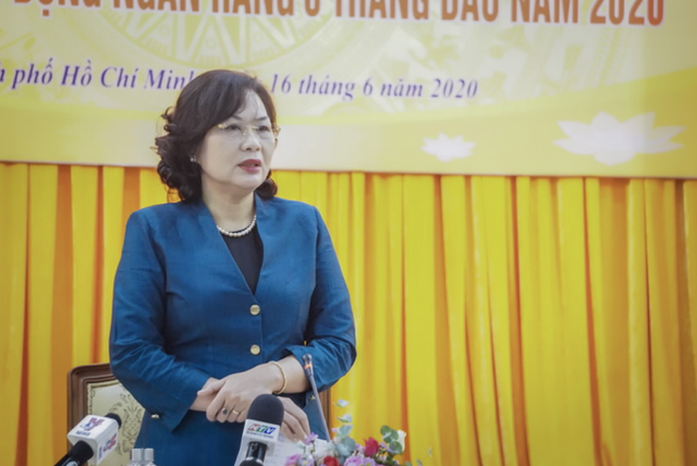 Đến 8/6 đã miễn giảm hạ lãi suất cho hơn 400.000 khách hàng với dư nợ hơn 1,22 triệu tỷ đồng Den 8/6 da mien giam ha lai suat cho hon 400.000 khach hang voi du no hon 1,22 trieu ty dong