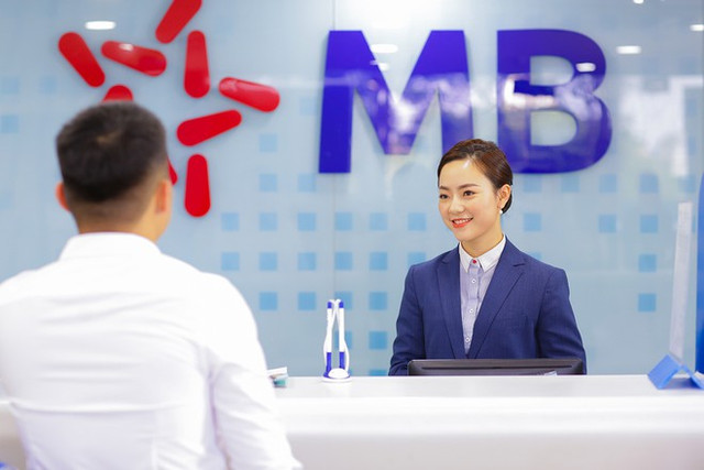 MBB: Tiền gửi khách hàng tăng trưởng âm, nợ có khả năng mất vốn tăng vọt sau 9 tháng MBB: Tien gui khach hang tang truong am, no co kha nang mat von tang vot sau 9 thang