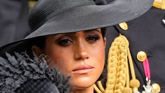 Ai tiên đoán chính xác về tương lai của Meghen Markle ở Hoàng gia Anh? - Hình 10 Ai tien doan chinh xac ve tuong lai cua Meghen Markle o Hoang gia Anh?-Hinh-10