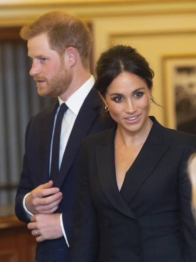 Ai tiên đoán chính xác về tương lai của Meghen Markle ở Hoàng gia Anh? - Hình 6 Ai tien doan chinh xac ve tuong lai cua Meghen Markle o Hoang gia Anh?-Hinh-6